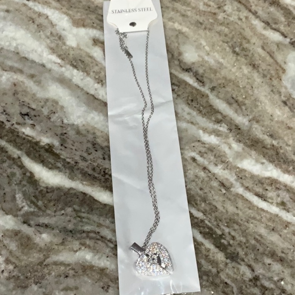 Silver Heart Pendant Necklace